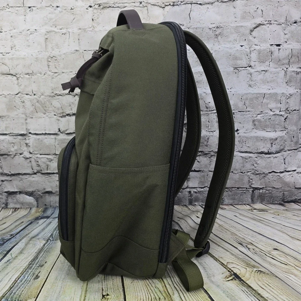 Filson Dryden Backpack Otter Green Cordura Nylon Travel Bag Laptop Sleeve 25L